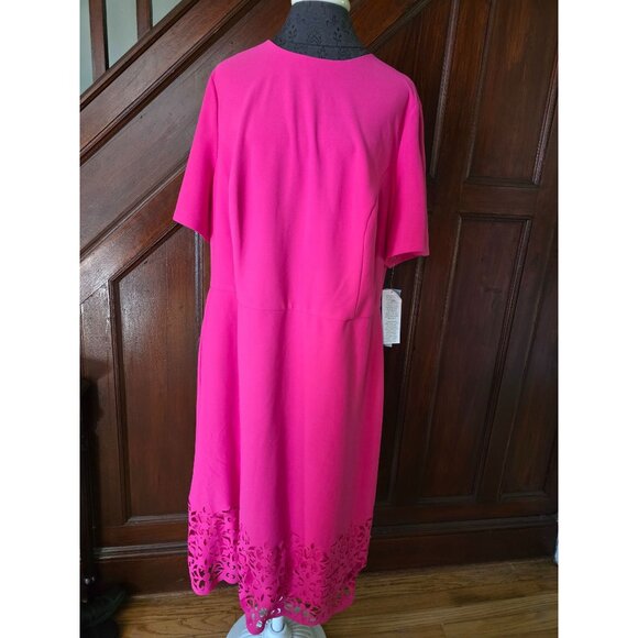 London Times Womens Pink Midi Dress With Laser Cut Hem NWT 20w - Picture 1 of 9
